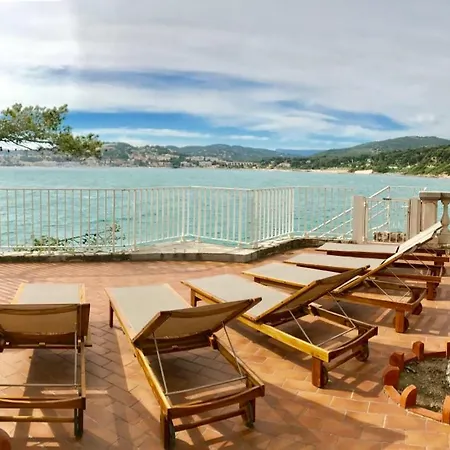 Peyrascas Apartment Sanary-sur-Mer Exterior photo